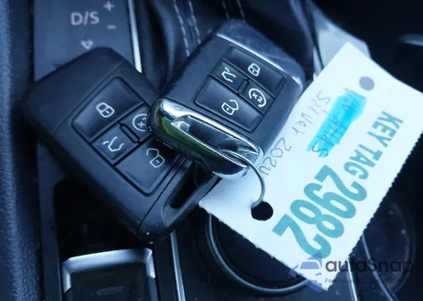 2022 Volkswagen Atlas 3.6L V6 Se W/Technology from USA, damaged, VIN 1V2KR2CA4NC537392